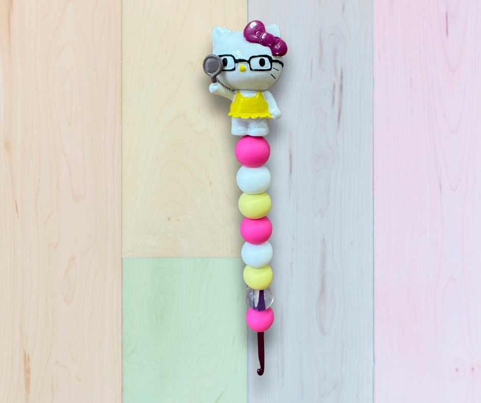 Beaded Crochet Hook made w/ Hello Kitty topper- looking Glass